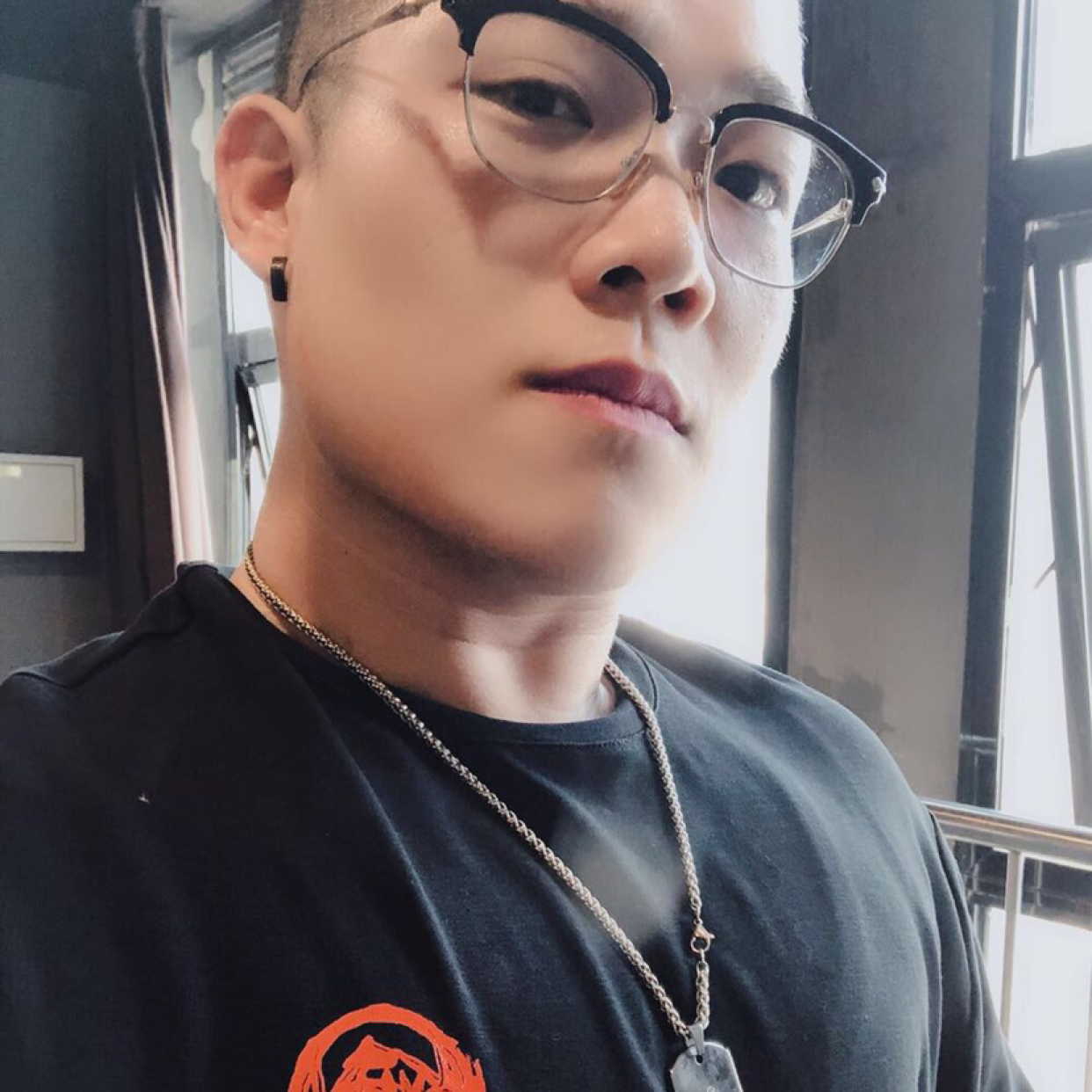 比蒙巨兽的照片