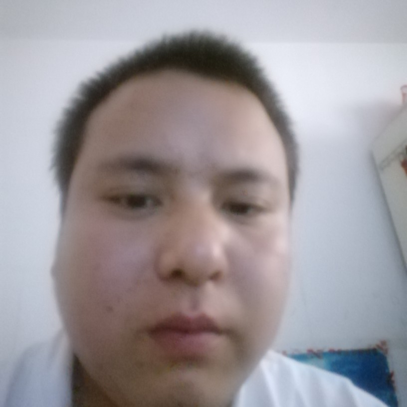 王周俊的照片