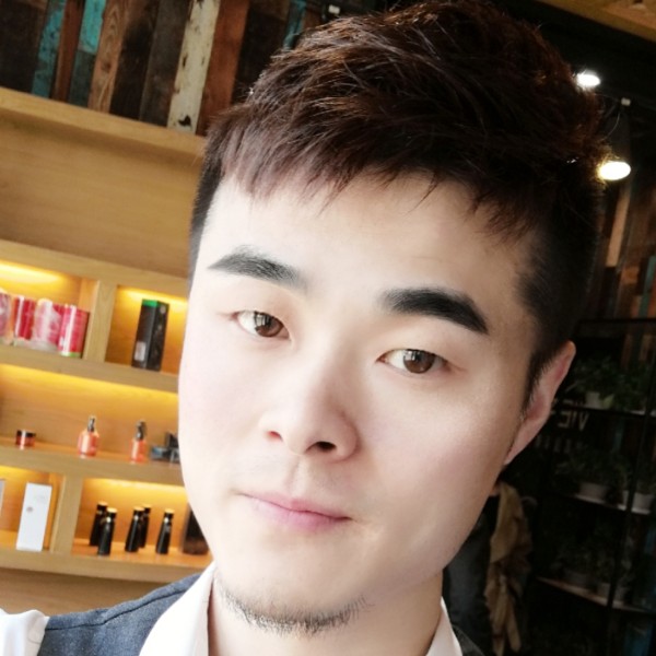 路口等的照片