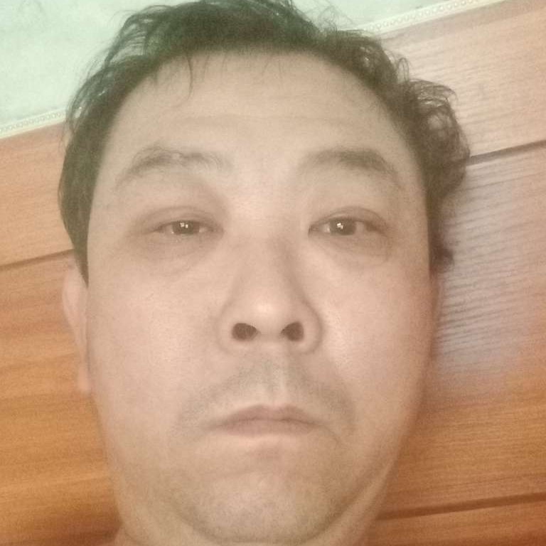 为了自己人上人的照片