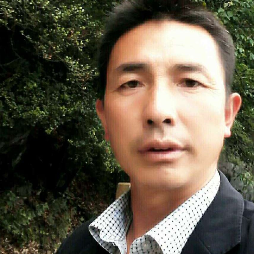 朴素邂逅毛衣的照片