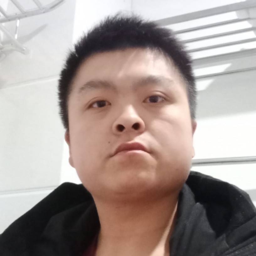 石头相许默默的照片