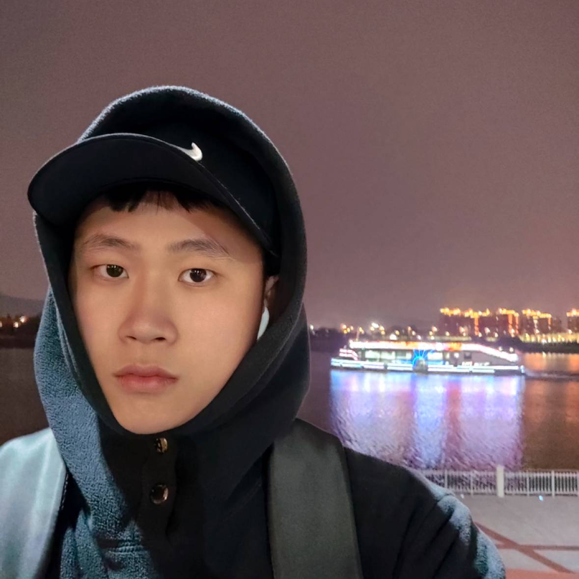 蟹老板的小憨包的照片