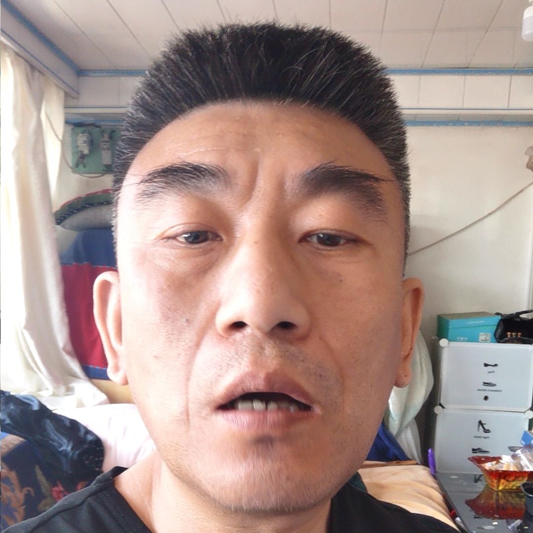 漫不经心的照片