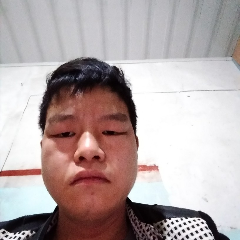 余音善良的照片