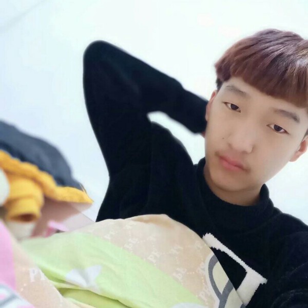 彩虹打秀丽的照片
