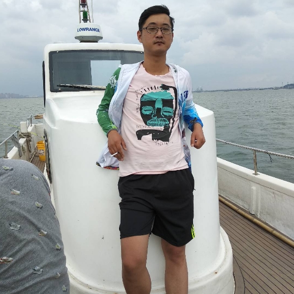 奋斗回首火龙果的照片