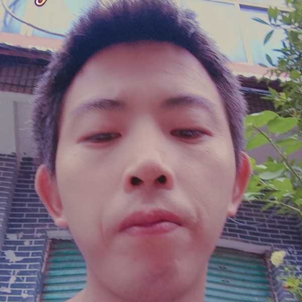 找个互疼爱的人的照片