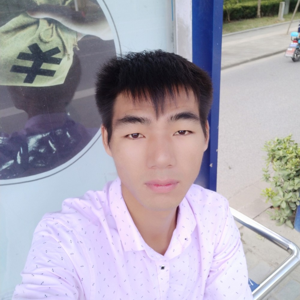 独守空位的旧少年的照片