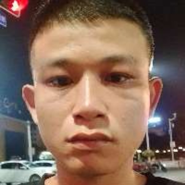陈天狼的照片