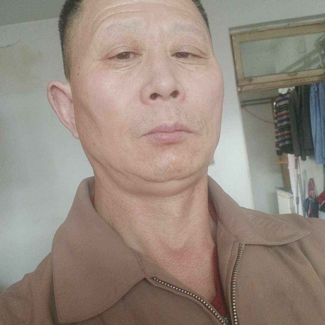 互敬互爱互相伤害的照片