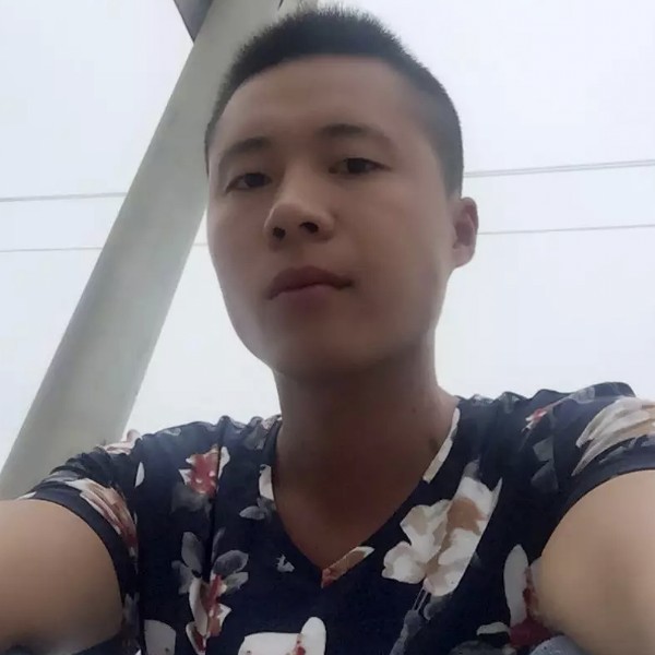 方丶的照片