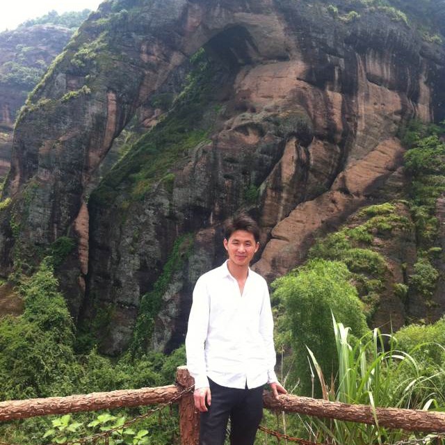 初雨贪玩的照片