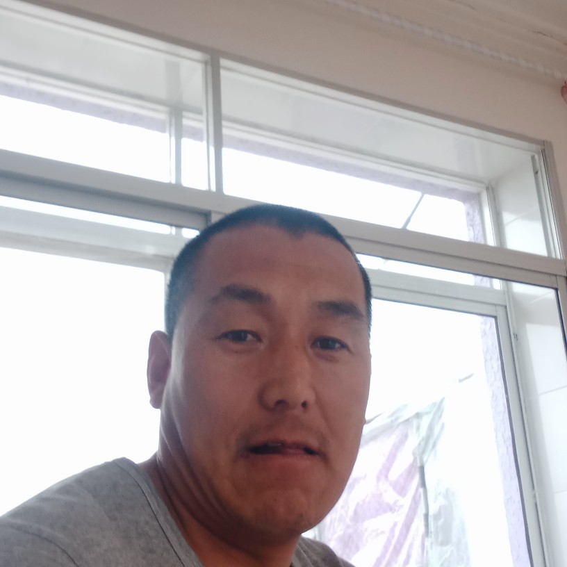 娇气星雨的照片