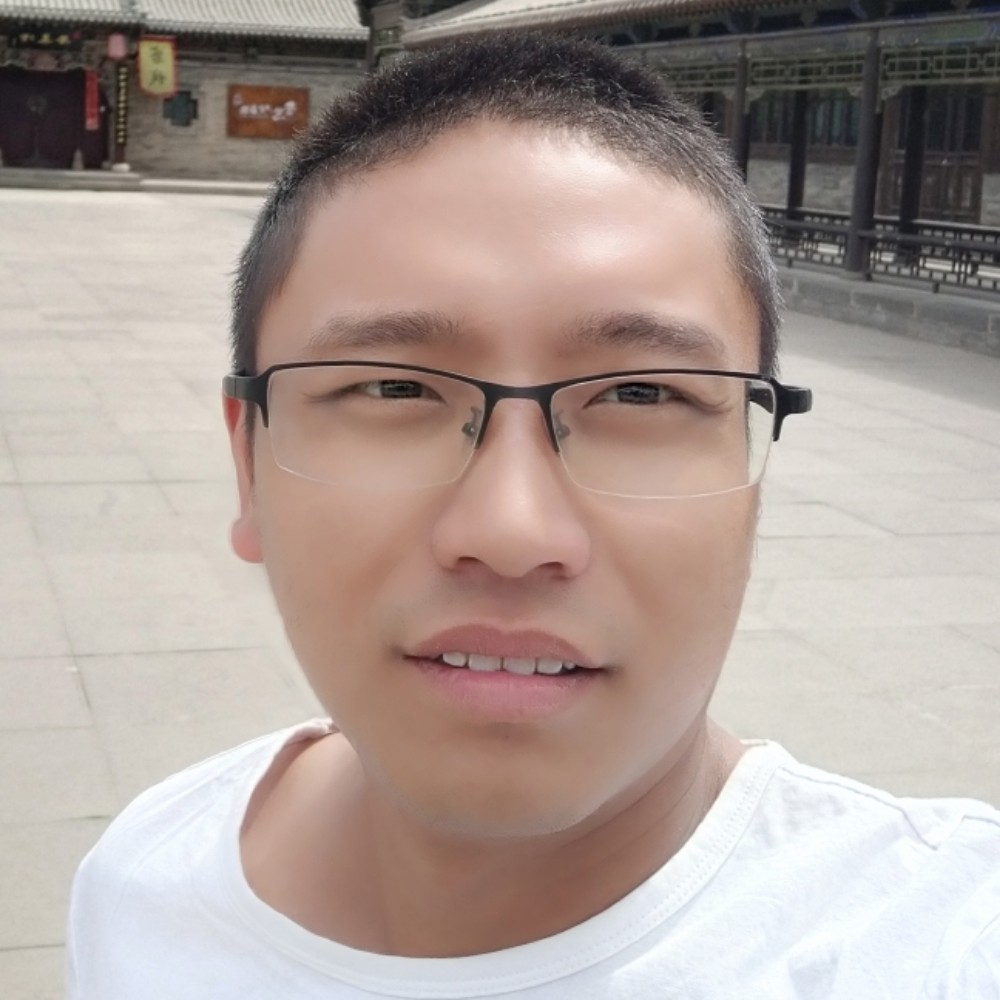 有魅力那少女的照片