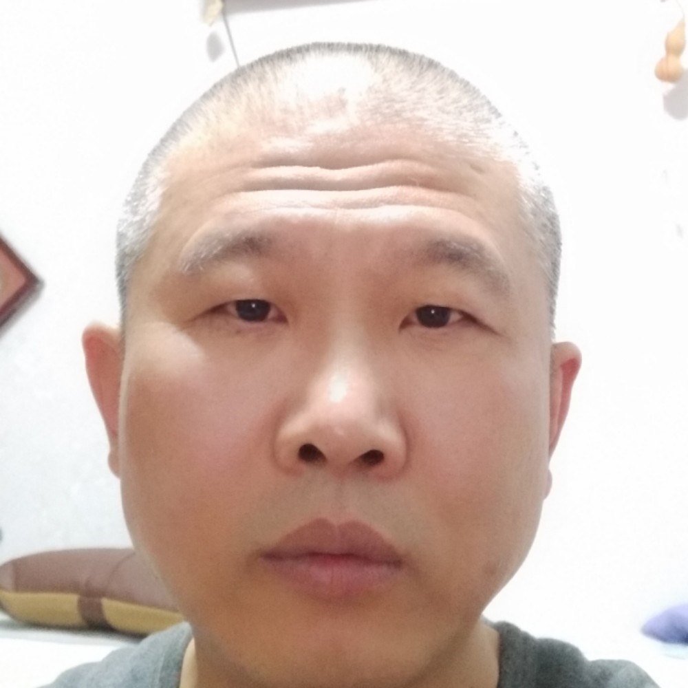 巨人积极的照片