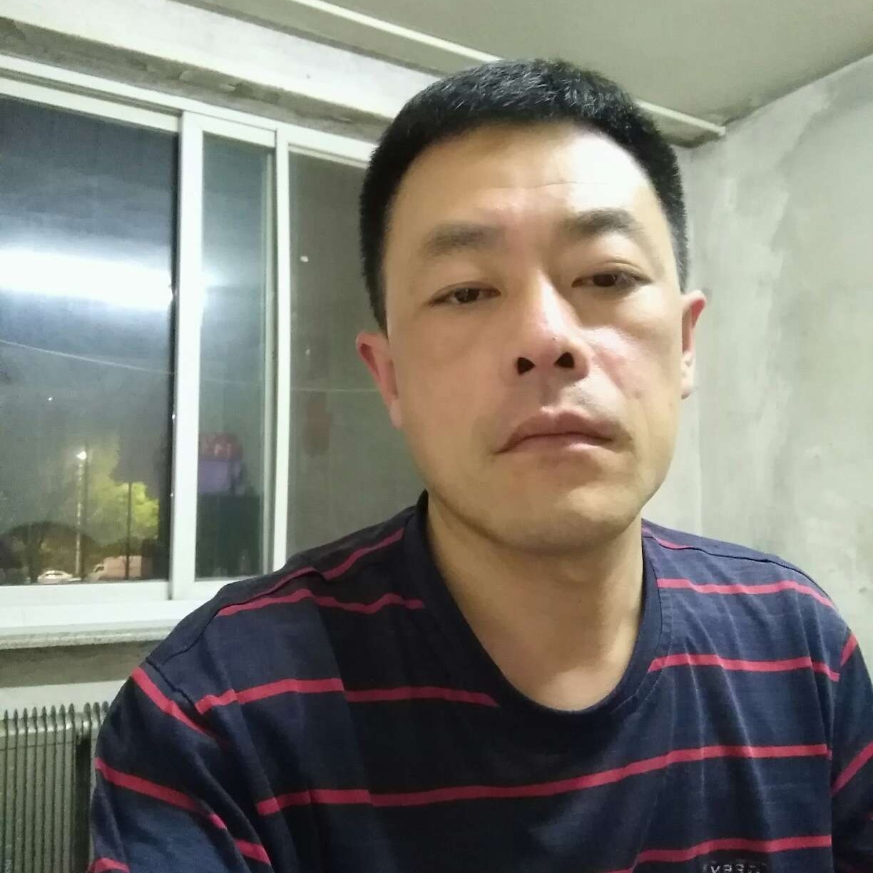 老迟到用冷眸的照片