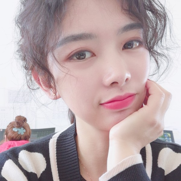 甲。的照片