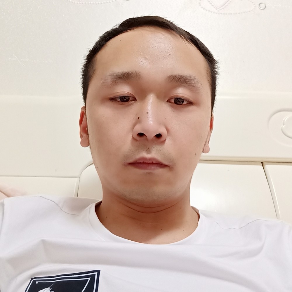 爱一个人痛苦的照片
