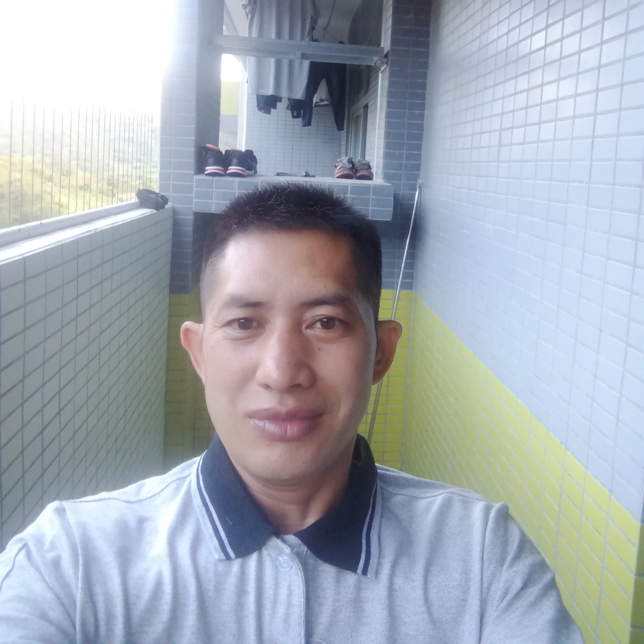 眼睛难过的照片