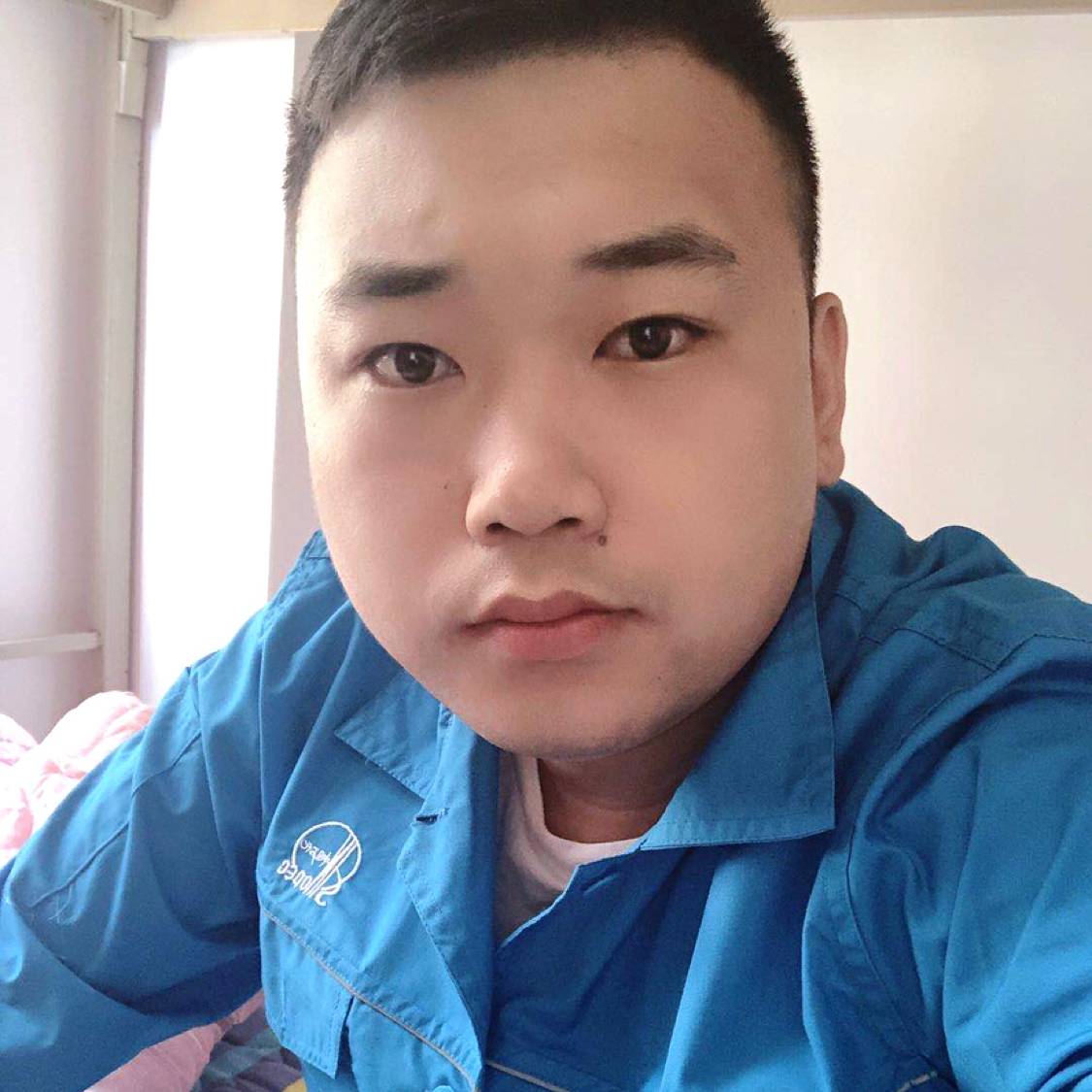 你的身边的照片