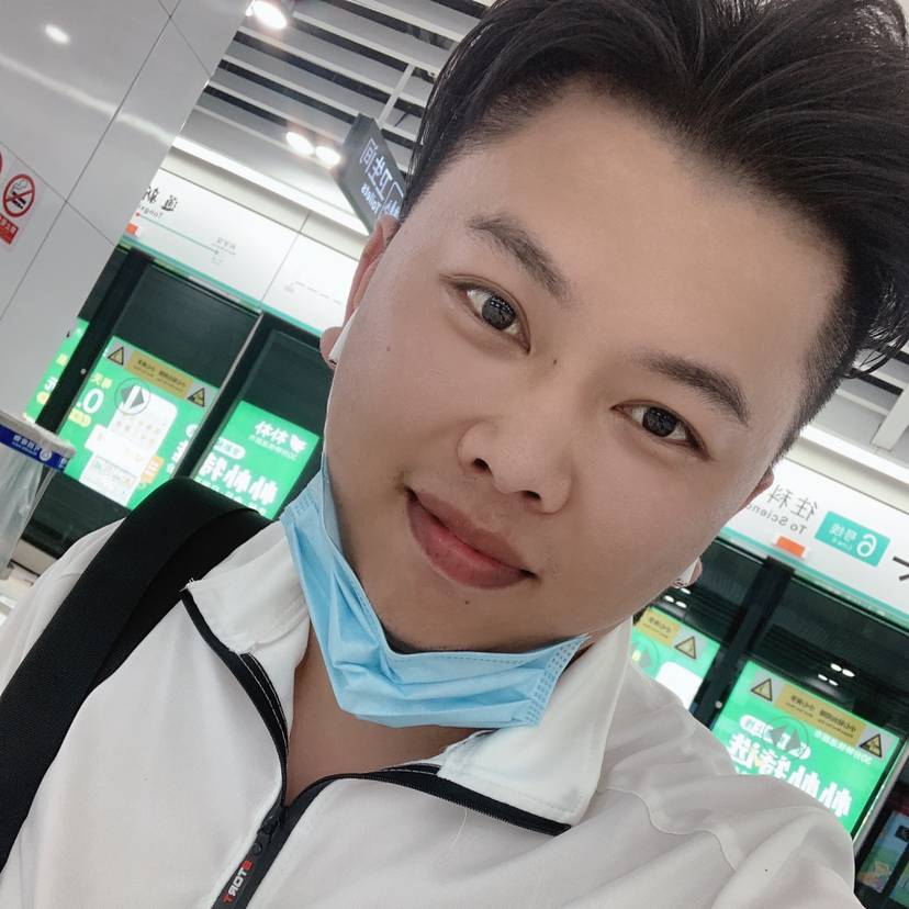 余溫爱坦率的照片