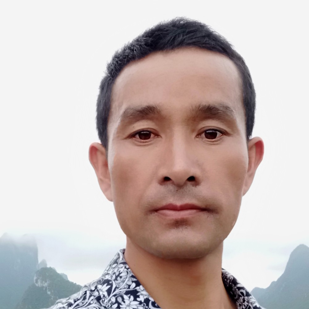 四季财汪的照片