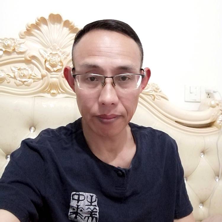 水壶吃醋粗犷的照片