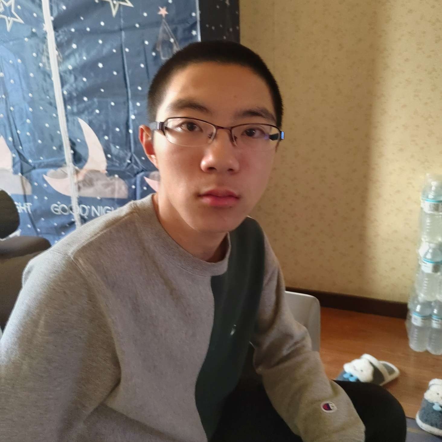 南熠楷的照片