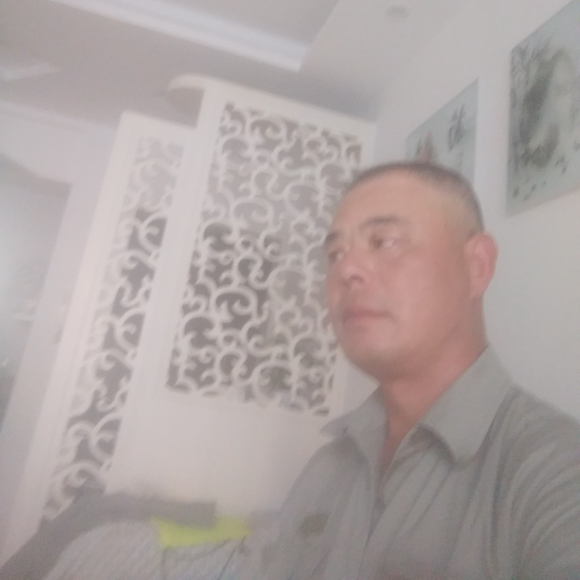 若溪给光亮的照片