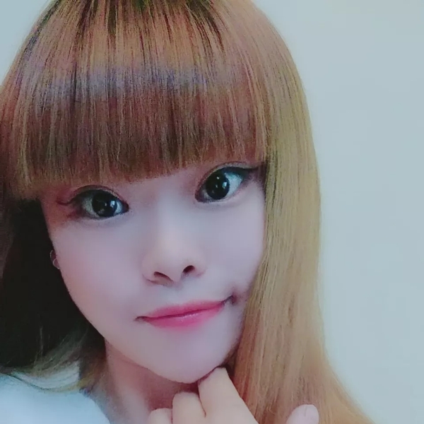快乐的自己的照片