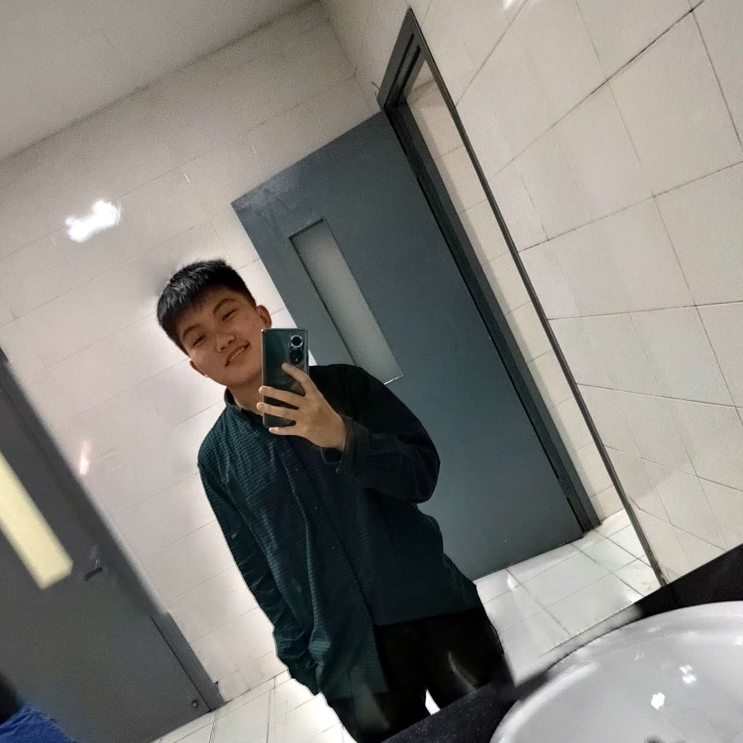 儒雅挽手青花的照片