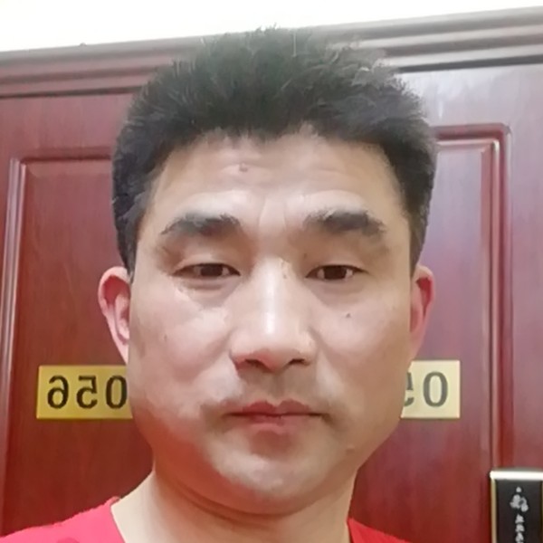 青衫多么独寂的照片