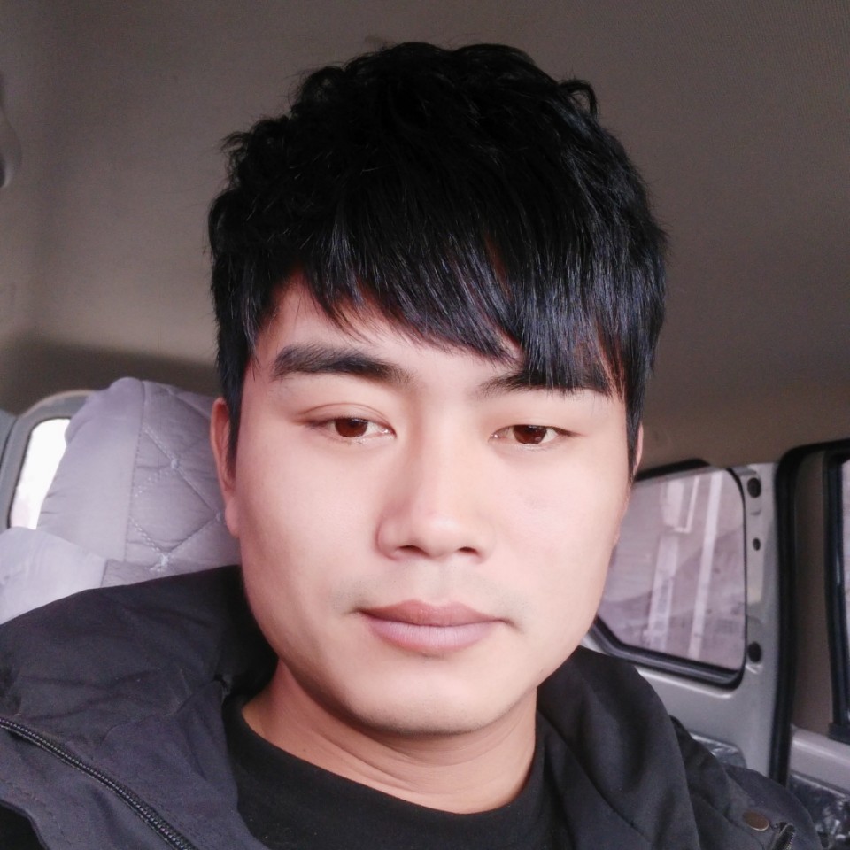 菡盖一生的照片