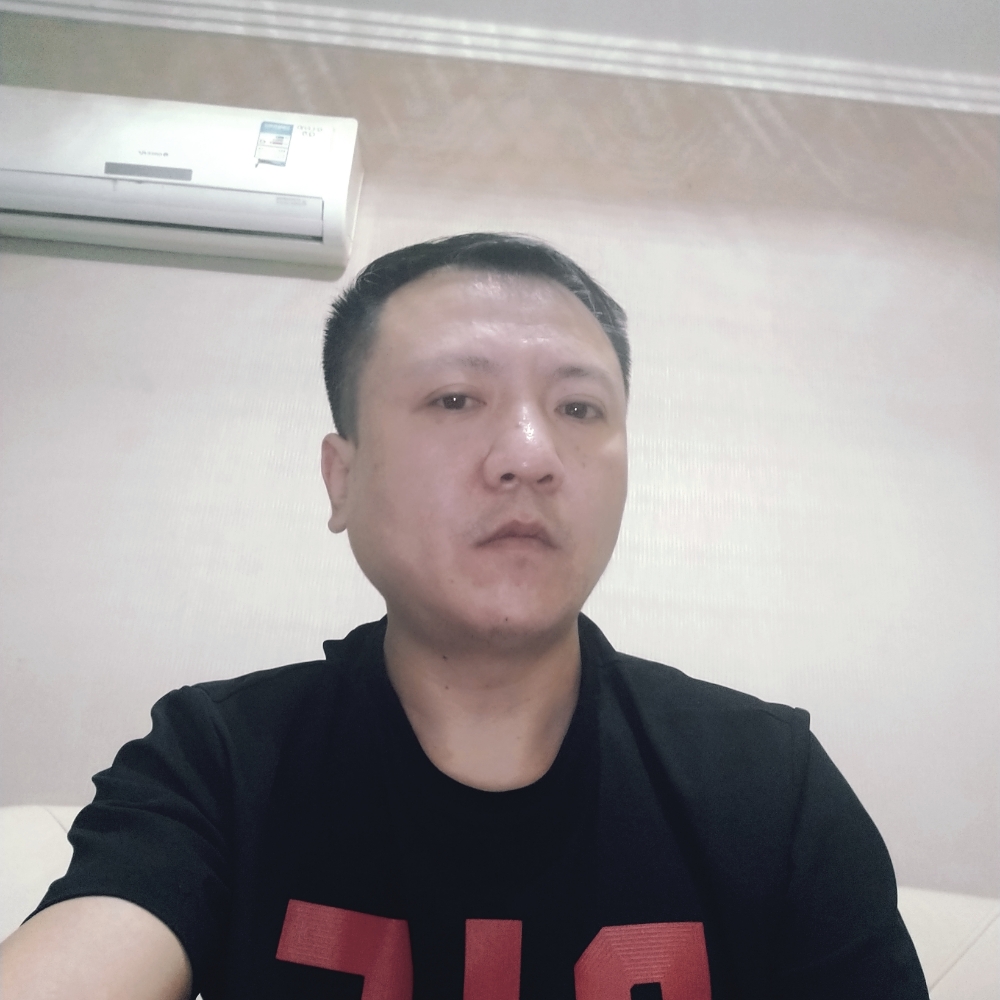 栾志安的照片