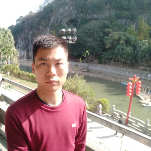 小指勾勾的照片