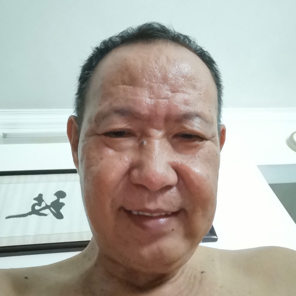 南鸢蹁跹忧伤的照片