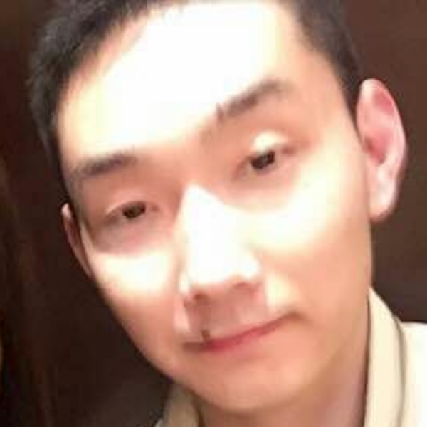 红·尘的照片