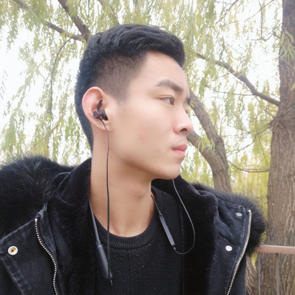 孤独扯饼干的照片
