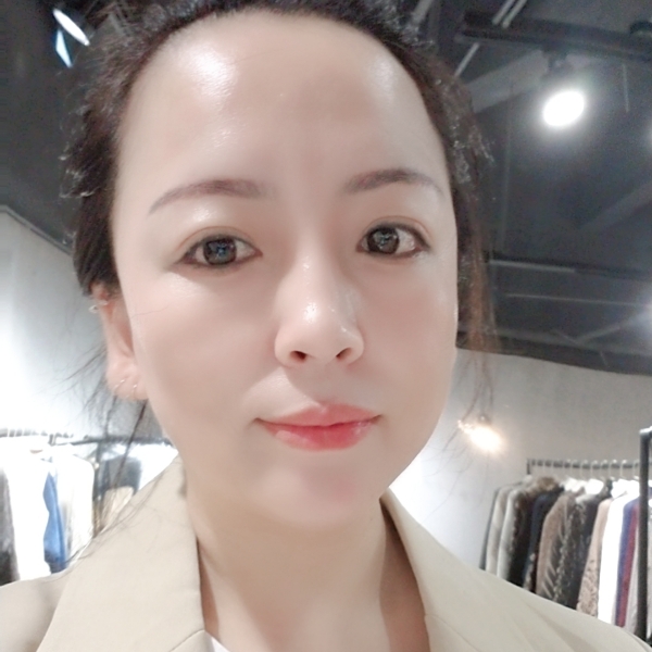 孋孋的照片