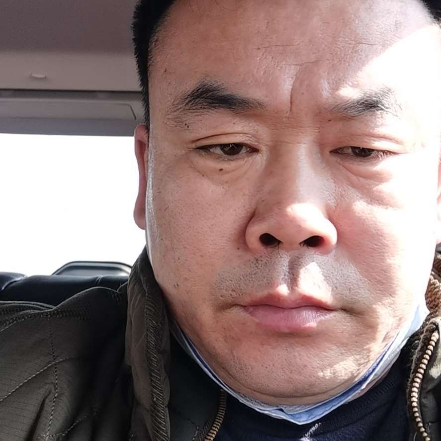 唇膏方高高的照片
