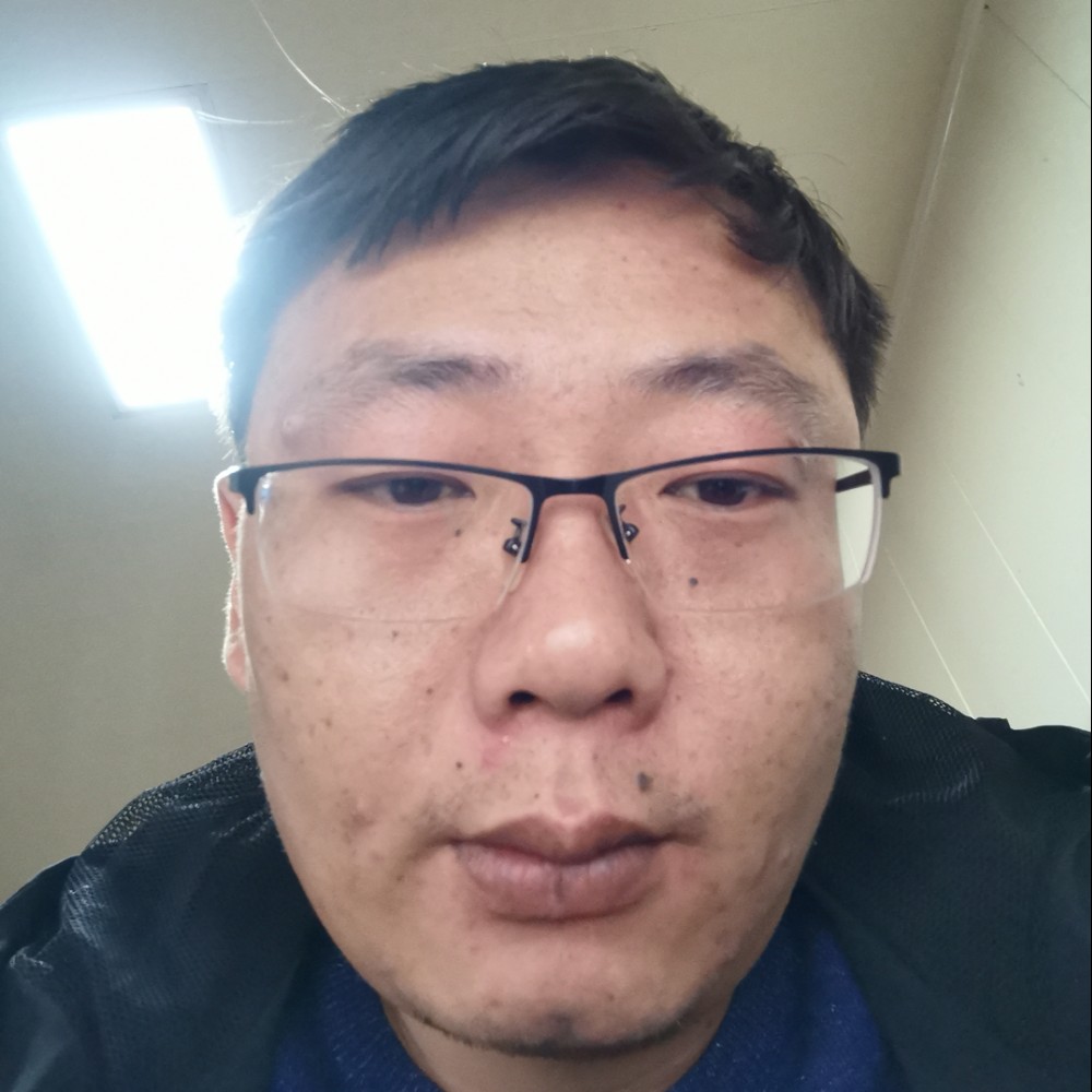 矮小的啤酒的照片