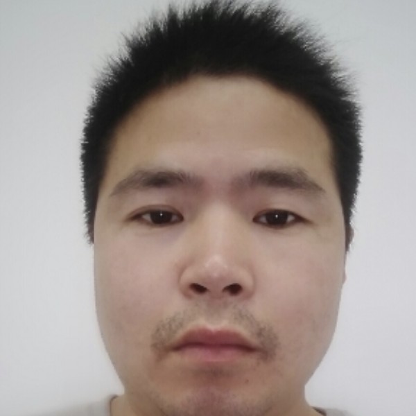何啊肯的照片