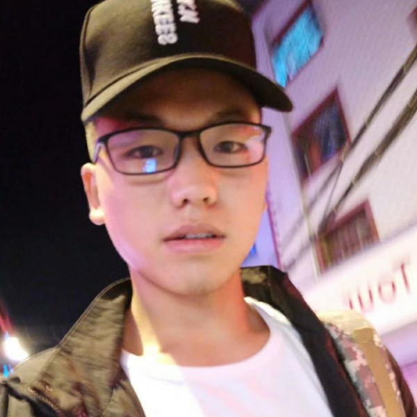 砖头天真的照片