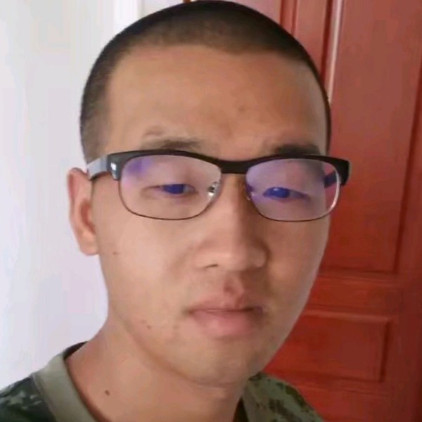 孤独踢离歌的照片