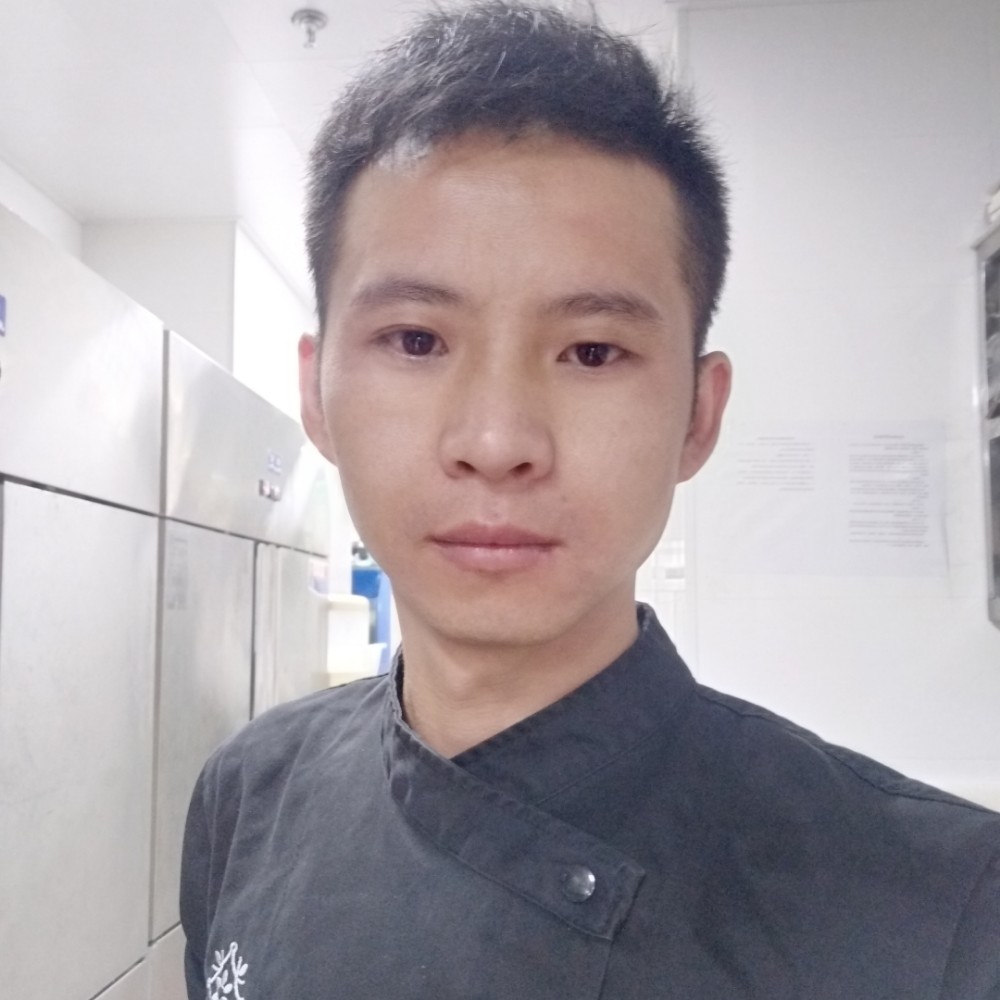 明亮火车的照片