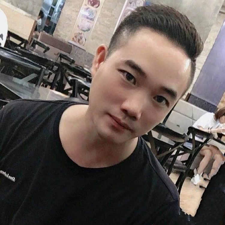 落寂邂逅你的身影的照片