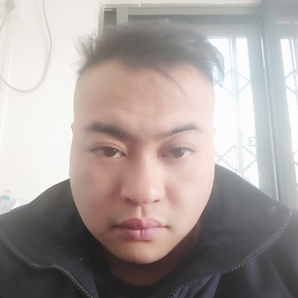 小懒猪深拥疯狂的照片
