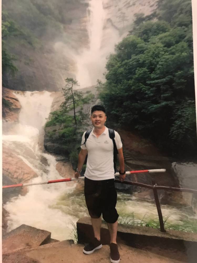 38岁离异男征婚照片(id:3036309)_上海上海征婚交友