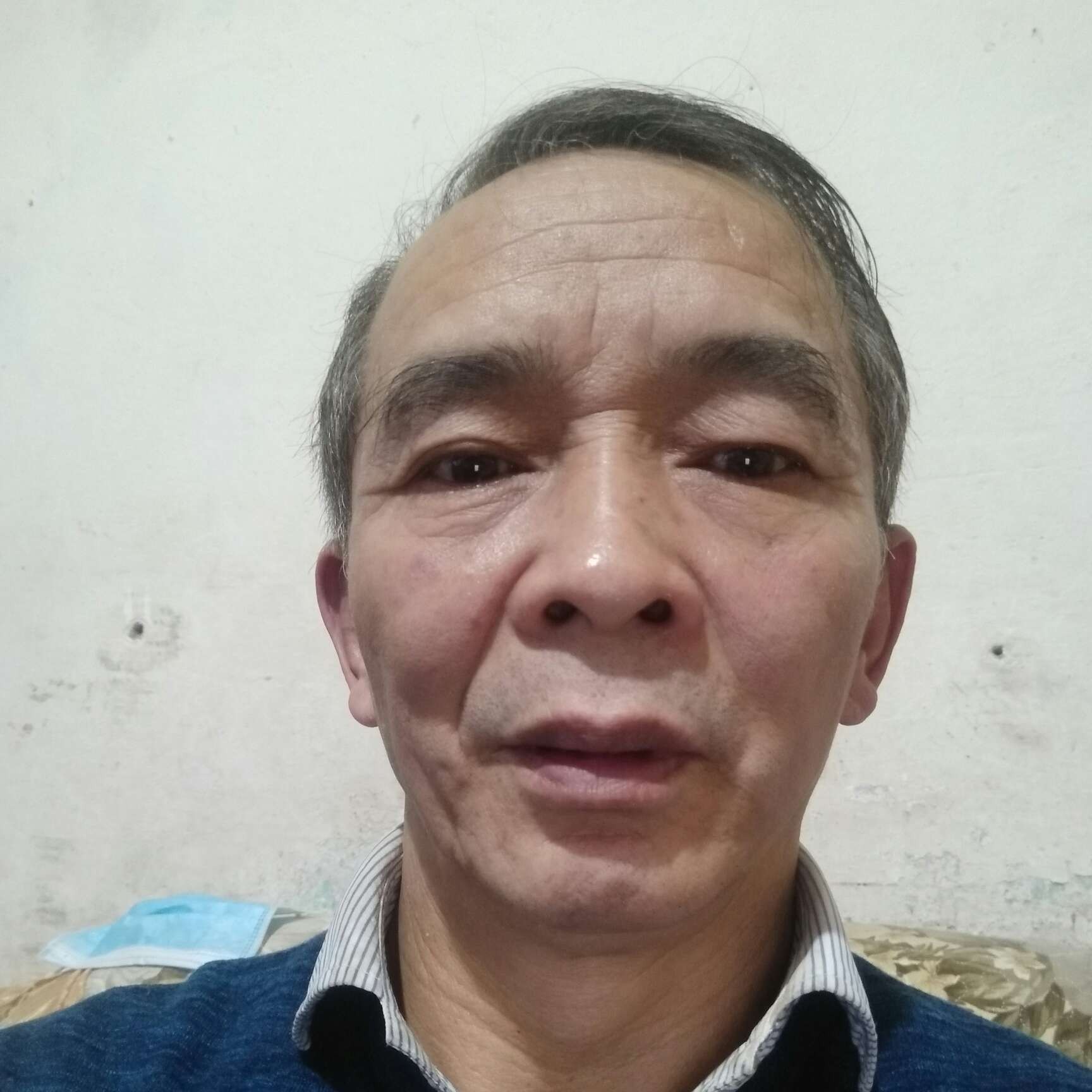 真淳倾心帅哥的照片